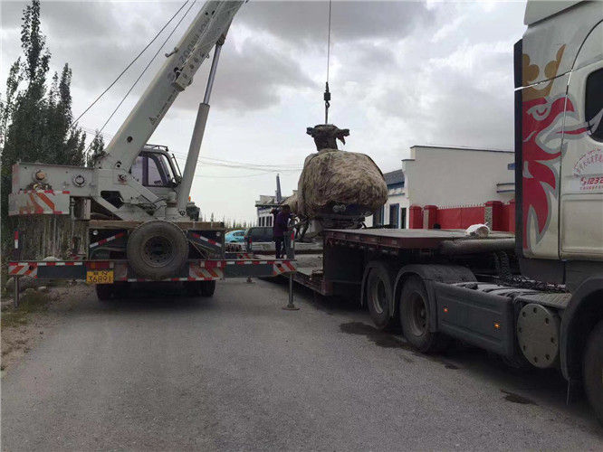 乌苏市狭窄场地（如小区、车间）适合用哪种吊车？